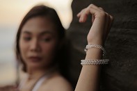 AMLAPURA bracelet - crystal and silver.