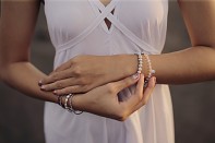 MANUI bracelet - freshwater pearl, white iron pyrite and silver.