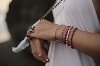 PANTAI bracelet - ruby, freshwater pearl and silver.