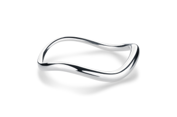 Manta - subtle silver ring