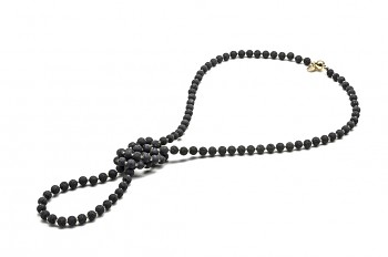 NIKE - Gold plated necklace, lava