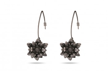 MANI PADMA - Silver earrings black rhodium plated, large, lotus